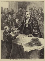 Il sindaco e gli arabi di strada recuperati